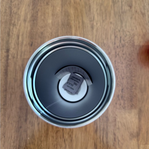 New In Box, Lilly Pulitzer 16 oz. Travel Mug, print is Desert Palm. - Picture 14 of 15